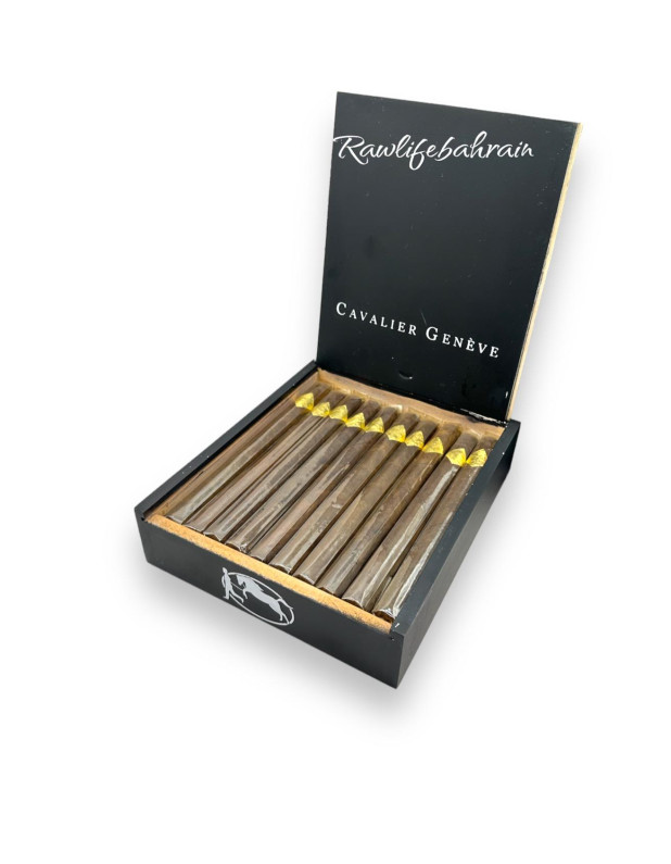 Cavalier Cigars - Black II Lancero II - 7 x 38 