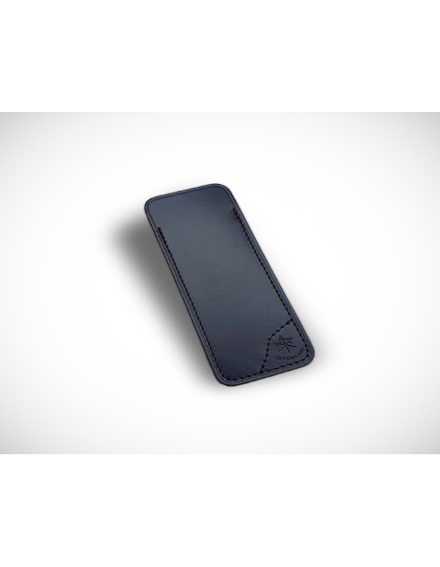 LE PETIT cigar cutter Black leather sheath